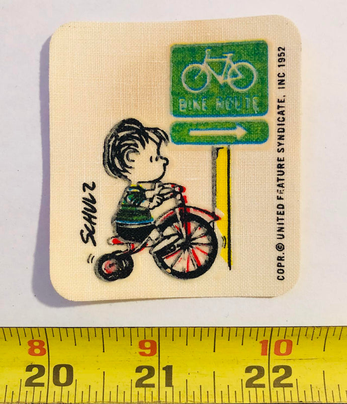 Linus Peanuts  Vintage Patch